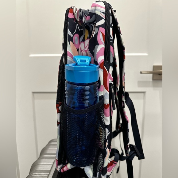 Vera Bradley Adventure Travel Backpack NWT - Picture 14 of 15